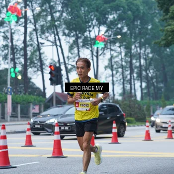 Runner Photo 7051204