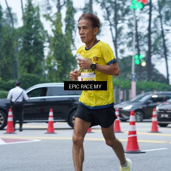 Runner Photo 7051208