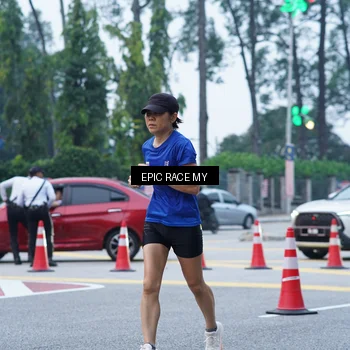 Runner Photo 7051223