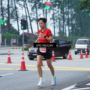 Runner Photo 7051224