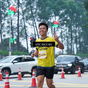 Runner Photo 7051225