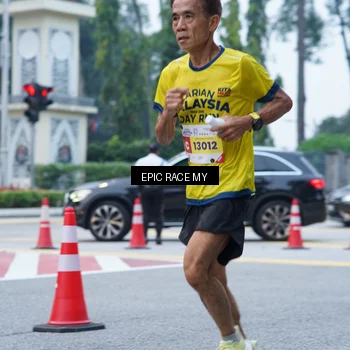 Runner Photo 7051229