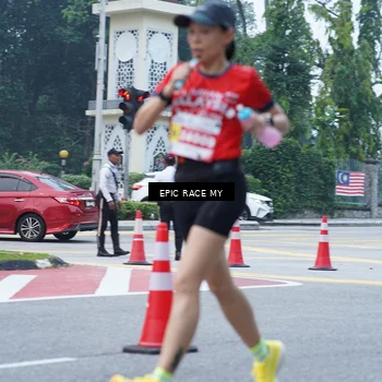 Runner Photo 7051235