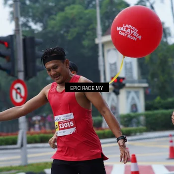 Runner Photo 7051241