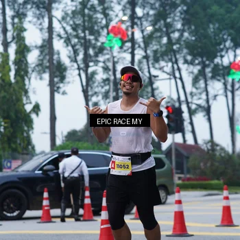 Runner Photo 7051253