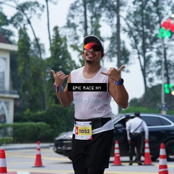 Runner Photo 7051256