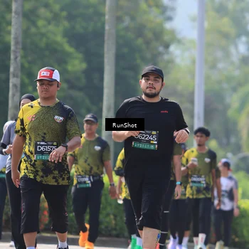 Runner Photo 7051267