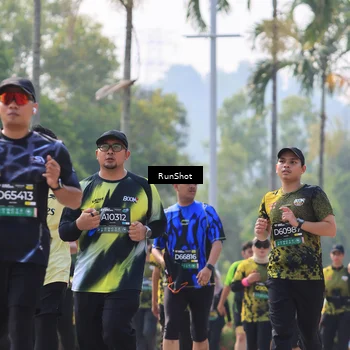 Runner Photo 7051277