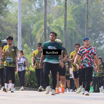 Runner Photo 7051282