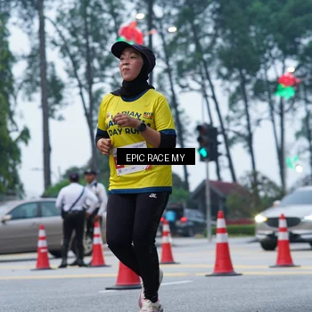 Runner Photo 7051283