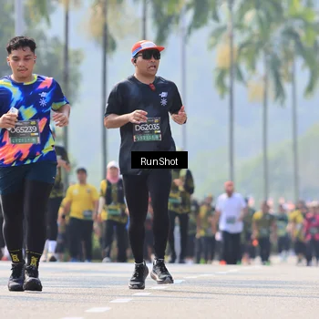 Runner Photo 7051300