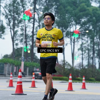 Runner Photo 7051321