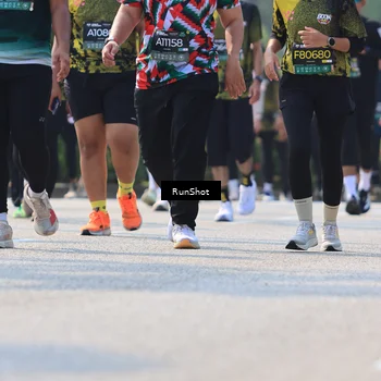 Runner Photo 7051334