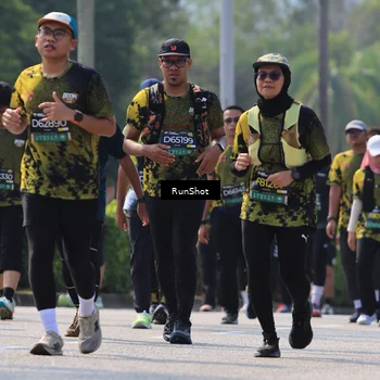 Runner Photo 7051339