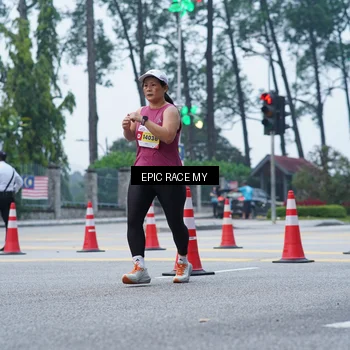 Runner Photo 7051341