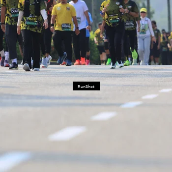 Runner Photo 7051347