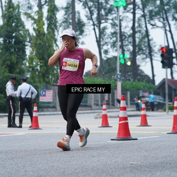 Runner Photo 7051353