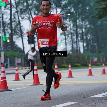 Runner Photo 7051379