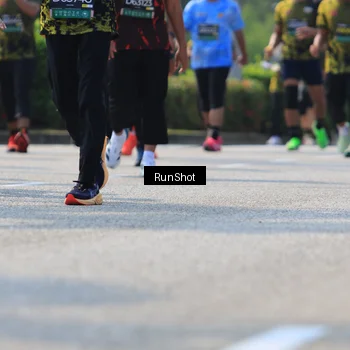 Runner Photo 7051386