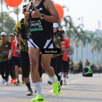 Runner Photo 7051405