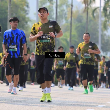 Runner Photo 7051407