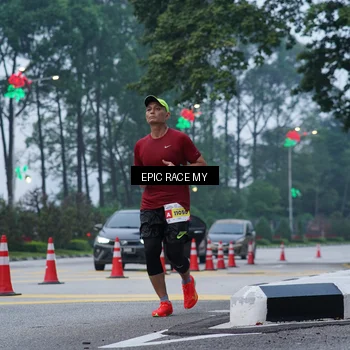 Runner Photo 7051416