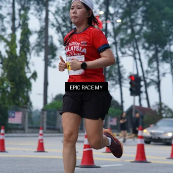 Runner Photo 7051418