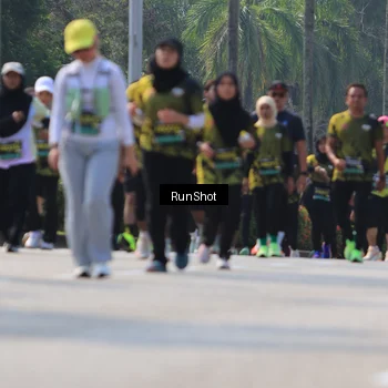 Runner Photo 7051424