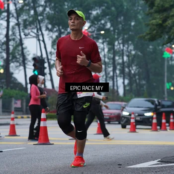 Runner Photo 7051427