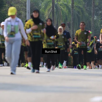 Runner Photo 7051431