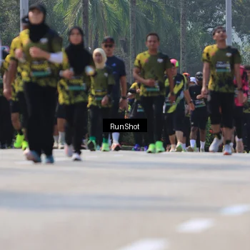 Runner Photo 7051433