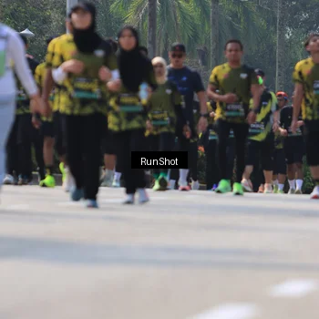 Runner Photo 7051438