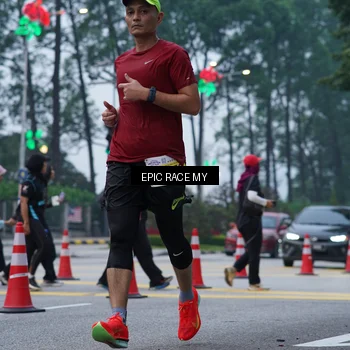 Runner Photo 7051439