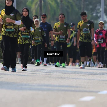 Runner Photo 7051446