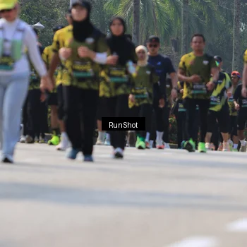 Runner Photo 7051448