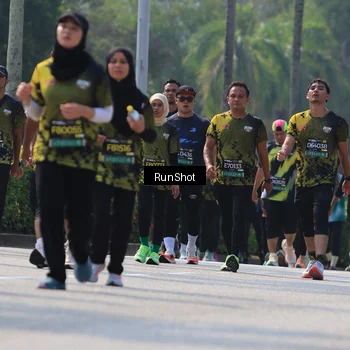 Runner Photo 7051470