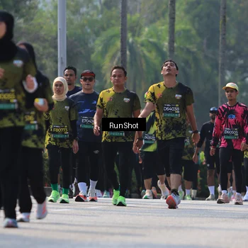 Runner Photo 7051482