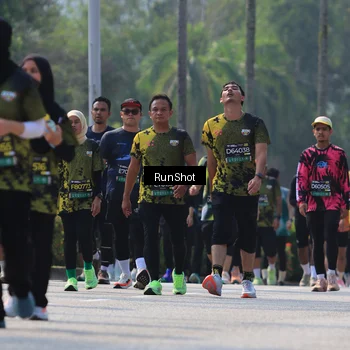 Runner Photo 7051484
