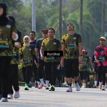 Runner Photo 7051490