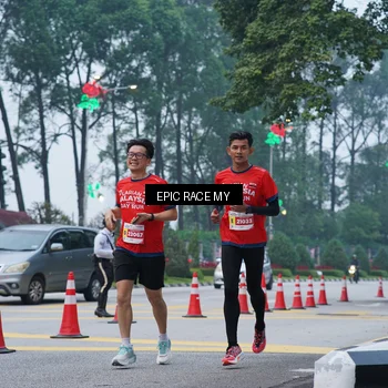 Runner Photo 7051491