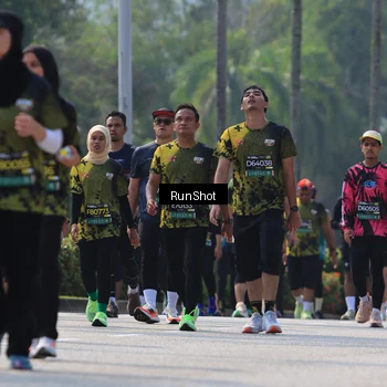 Runner Photo 7051492