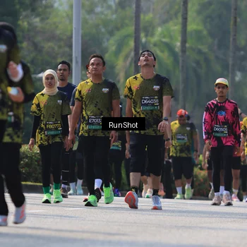 Runner Photo 7051496