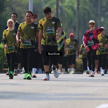 Runner Photo 7051508