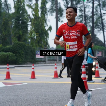 Runner Photo 7051534