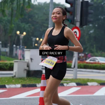 Runner Photo 7051572