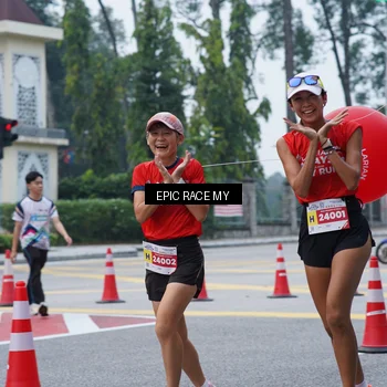Runner Photo 7051581