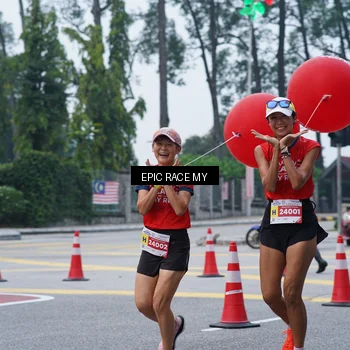 Runner Photo 7051587