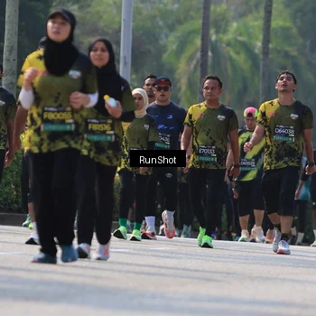 Runner Photo 7051588