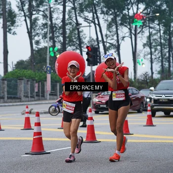 Runner Photo 7051591