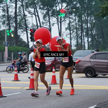 Runner Photo 7051592